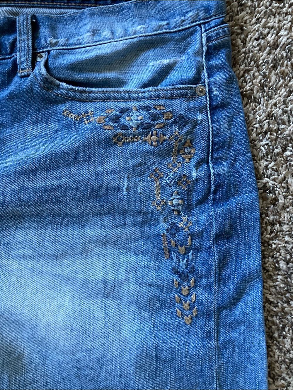 Lucky Brand Light Blue Embroidered Denim Cutoff Shorts - Picture 2 of 3